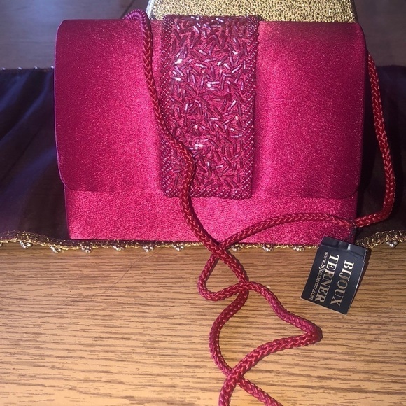 Bijoux Terner Women’s Ruby Red Bead Embroidered Crossbody/Shoulder Evening Bag - Picture 11 of 13